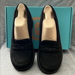 Bzees Black Flats